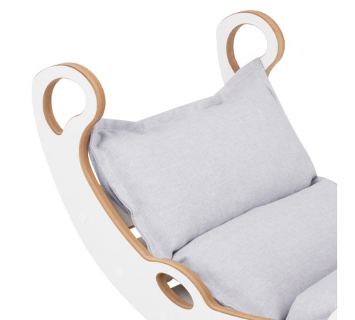 PLUSH NEST Barngung XS Mini Rocker 2i1 + kudde Ljusgrå, vit, Trälek PLUSH NEST Barngung XS Mini Rocker 2i1 + kudde Ljusgrå, vit, Trälek